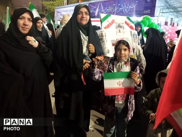 اثر انگشت هایی که تابلو خونخواهی شهیدان  را کامل کردند 