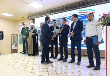 میناب در قله قرآن، عترت و نماز