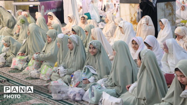 جشن تکلیف دختران؛ گامی معنوی در مسیر آرمان‌های تربیتی