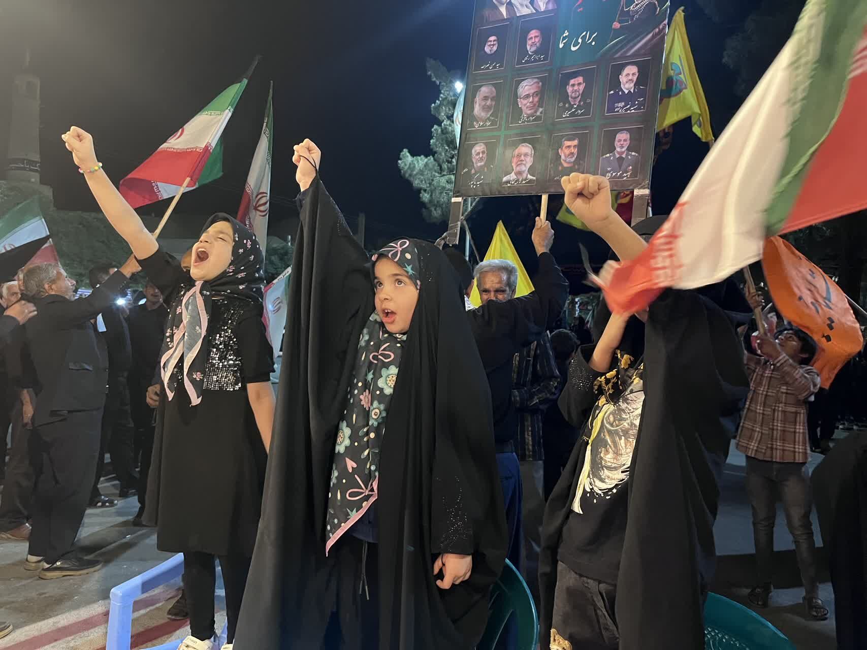 حضور نوجوانان ابرکوهی در یکصد و هشتمین شب تجمعات