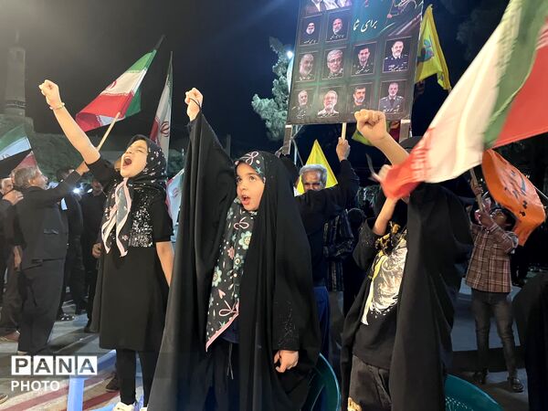 حضور نوجوانان ابرکوهی در یکصد و هشتمین شب تجمعات
