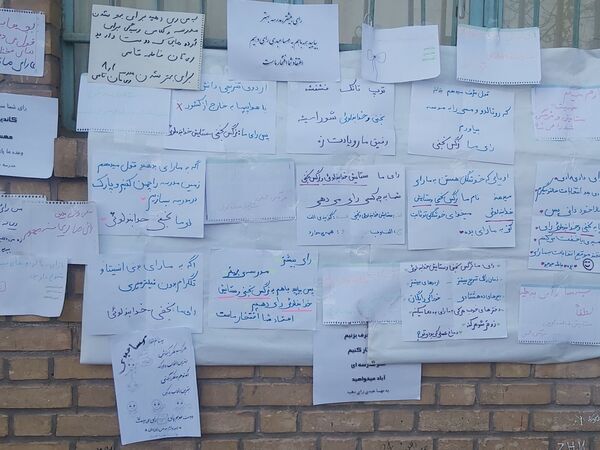 جلوه‌هایی از انتخابات شورای دانش‌آموزی در مدرسه حضرت آسیه(س) قم