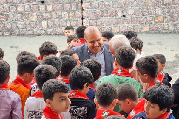 بازدید رئیس سازمان دانش‌آموزی کردستان و ارزیابان کشوری از روند فعالیت پیشتازان
