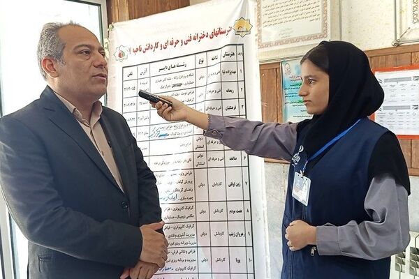 والد آگاه، نقش موثری در هدایت تحصیلی دانش آموز دارد