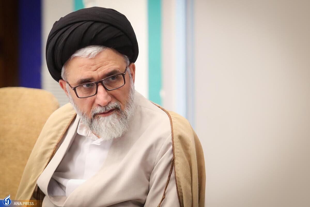 خطیب: اسناد مهمی از اهداف صهیونیست‌ها را به نیرو‌های مسلح دادیم