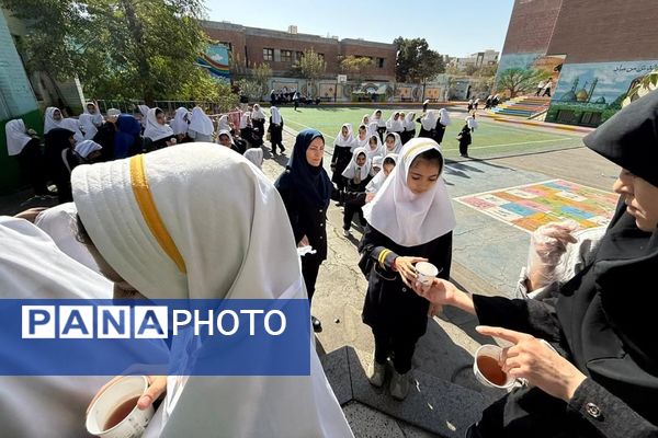 برگزاری مراسم به مناسبت ایام فاطمیه در مدارس ناحیه دو شهرری 