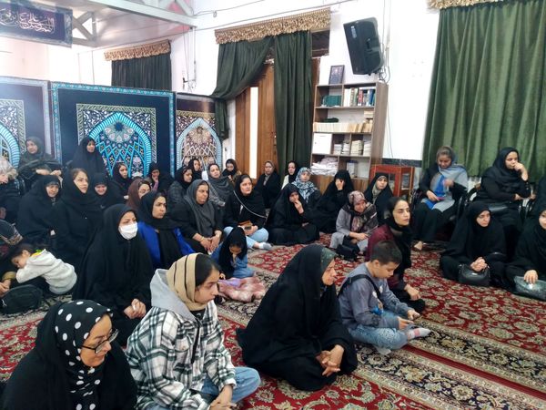 جلسه آموزش خانواده در دبیرستان دخترانه شهر آرا ۲