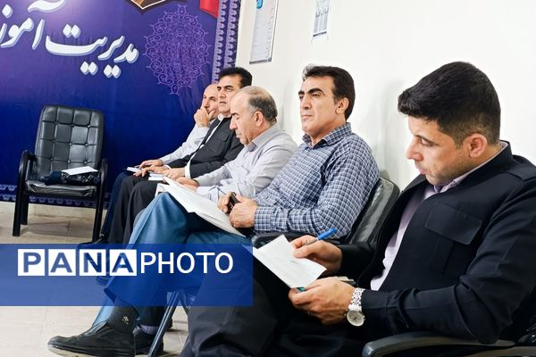 حضور معاون پرورشی و فرهنگی اداره‌کل آموزش و پرورش در جوانرود