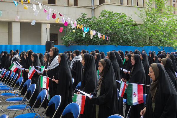 مراسم گلباران محل شهادت استاد شهید مرتضی مطهری 