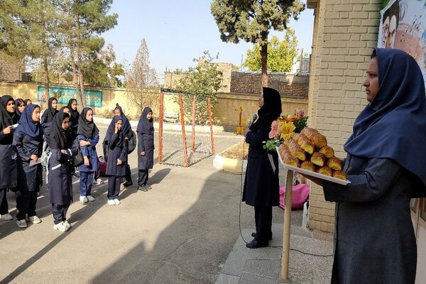 بازگشایی مدارس در دبیرستان دخترانه شهید مجید دهنوی نیشابور