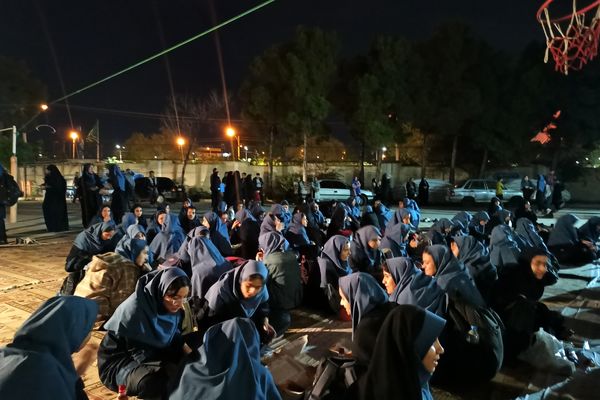 آخرین روز ماه رمضان در مدرسه