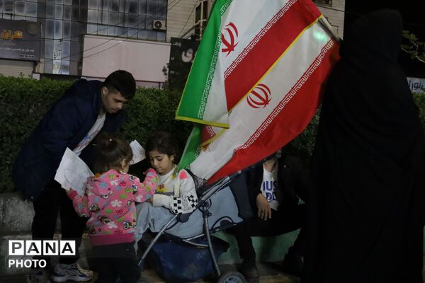 پنجاه و سومین شب ایستادگی در خیابان‌های کرج
