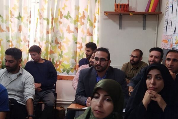 برگزاری کارگاه توانمندسازی نیروی انسانی طرح توانا ویژه نومعلمان در ناحیه یک شهرری