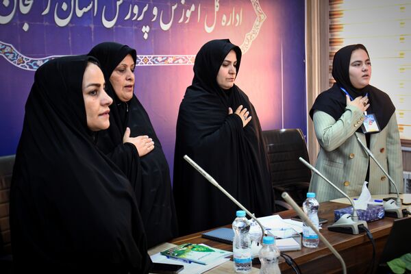افتتاحیه وبیناری مجلس دانش آموزی جمهوری اسلامی ایران در زنجان 