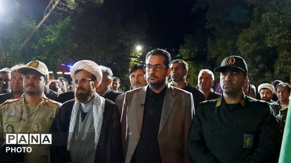 حضور مدیر کل خراسان شمالی در هفتاد و سومین شب از اجتماعات شبانه در شهر غلامان
