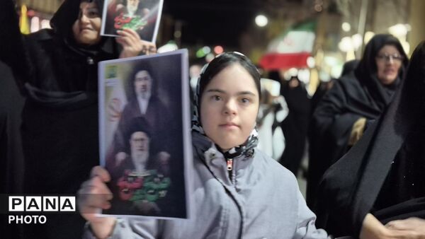 بیعت دهه نودی‌ها در فارسان 