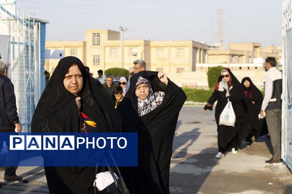 اقامه باشکوه نماز عید فطر در گچساران