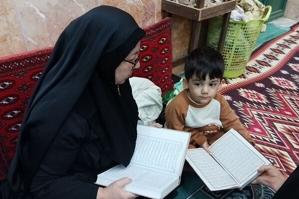 عطر ندبه در مسجد کاووسیه صاحب‌الزمان؛ زمزمه‌هایی که دل‌ها را روشن کرد