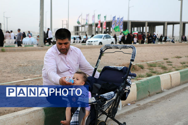 شادپیمایی مردم قم به مناسبت عید غدیر-1