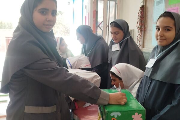 شور انتخاباتی دانش آموزان چهاردانگه