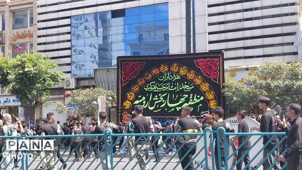 کاروان‌های پیاده در مسیر مشهدالرضا، قلب‌ها سوی حرم پر می‌کشد 