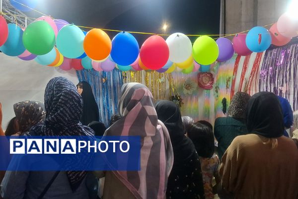 حال و هوای کافه شهدا در شب میلاد نبی اکرم(ص) و امام جعفر صادق (ع)