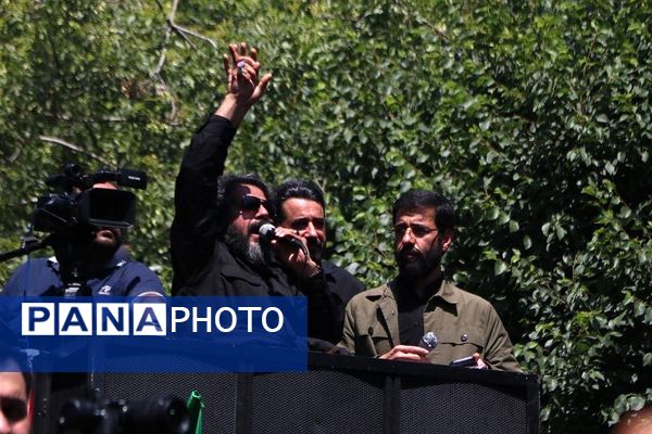 وداع با پیکر مطهر شهید سیدمهدی موسوی در شهرری