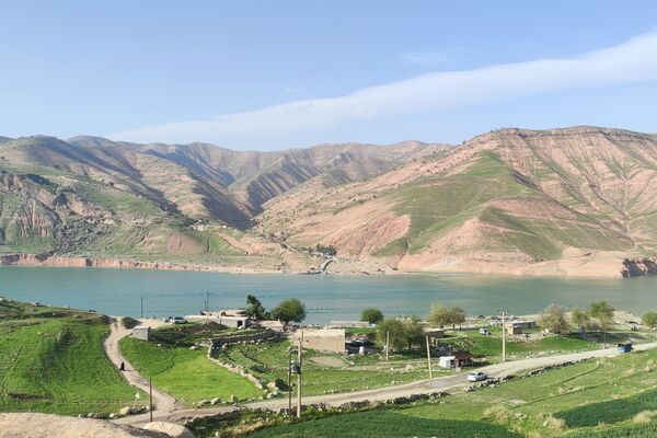 بهار، آغاز دوباره‌ی زندگی طبیعت 