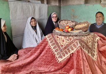 رسوم روستای مارکده در شب یلدا