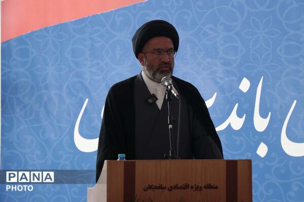 مراسم آغاز احداث برج مراقبت فرودگاه بین المللی قم