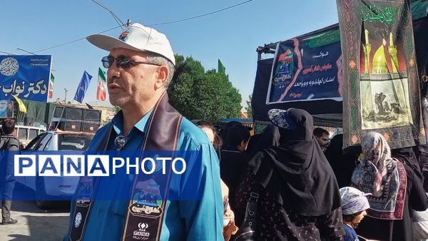 خدمت‌رسانی موکب سازمان دانش‌آموزی کهگیلویه و بویراحمد در پیاده‌روی جاماندگان اربعین