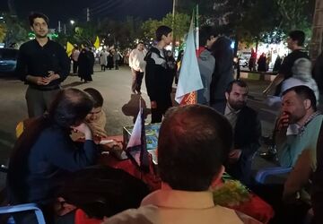 برپایی موکب دانش‌آموزان سمپاد قم