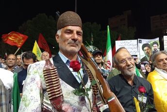 صد شب ایستادگی و مقاومت مردم بروجرد