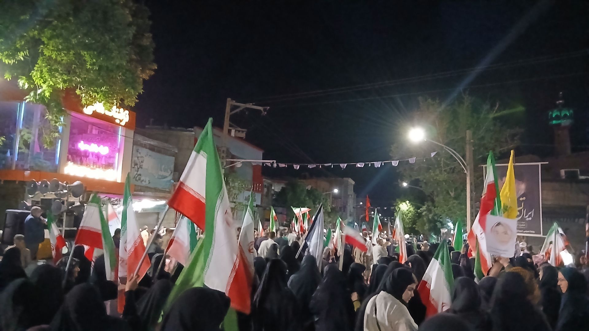 ۸۸شب ایستادگی در عید ایثار؛ طنین بیعت مردم در جشن قربان
