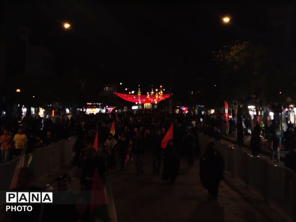 مشهد، روایت‌گر حماسه وفاداری؛ بدرقه باشکوه رهبر شهید ایران
