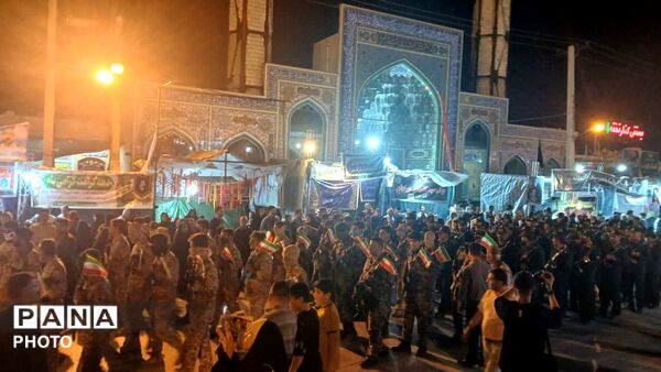 رژه باشکوه جان‌فدایان کازرونی