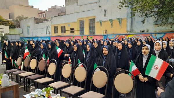 روز دانش‌آموز و نواختن زنگ استکبار ستیزی در منطقه ۱۶