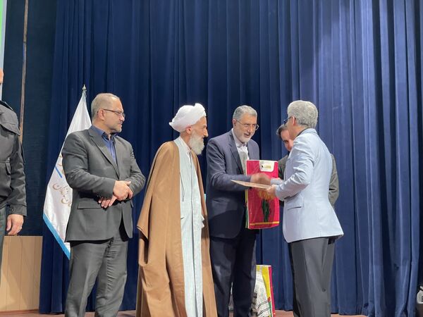 آیین رونمایی از کتاب راهبرد نگاری مازندران آینده 