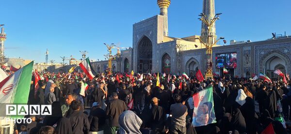 تشییع باشکوه رهبر انقلاب در مشهد 