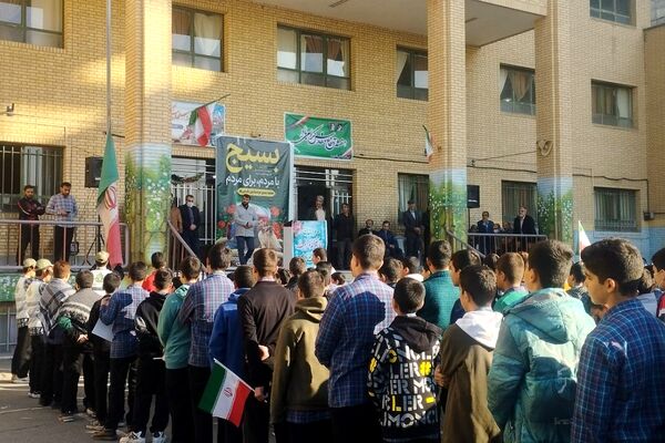 نواخته شدن زنگ آغاز هفته بسیج در ناحیه دو شهرری 