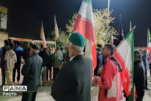 هم صدایی مردم شهر بار در حمایت از آرمان ها 