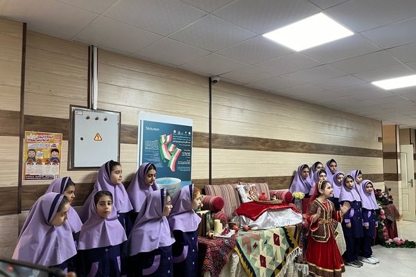 حافظ‌خوانی برای قلب و ایرانمان برای هویت