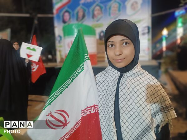 خیابان را رها نخواهیم کرد