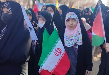 یک‌ صدا شدن مردم چهارمحال و بختیاری در پیرو حرف رهبری
