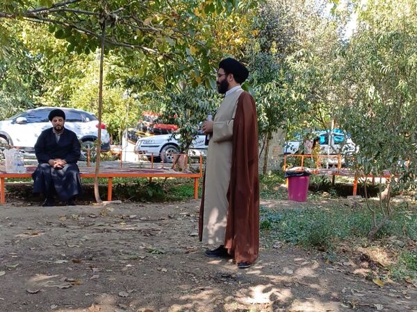 نماز جمعه باشکوه و آیین تجلیل از برگزیدگان رویداد «دختران حاج قاسم» 