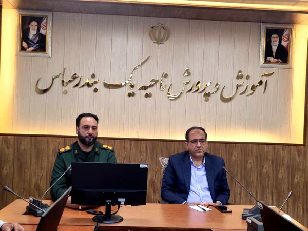 تودیع و معارفه مسئول بسیج دانش‌‌آموزی برادران ناحیه یک بندرعباس
