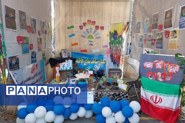 روز آزمایشگاه در دبیرستان شاهد ندای فاطمه (س) ناحیه دو شهرری 