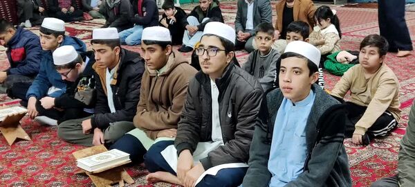 چلچراغ آیه‌ها و جشن ولادت حضرت فاطمه‌زهرا(س) در گالیکش