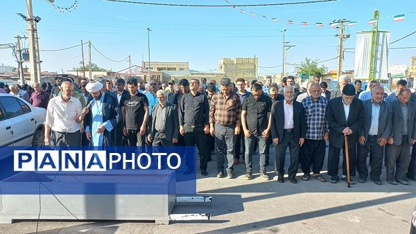 تشییع پیکر مادر شهید «حسن محمدی» در جعفریه قم