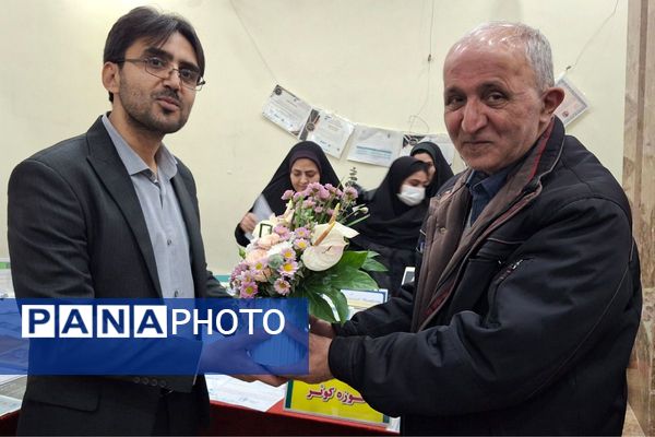 نمایش توانمندی‌های علمی و فناورانه در جشنواره دستاوردهای علمی اسلامشهر